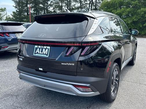 2025 Hyundai TUCSON Hybrid Limited