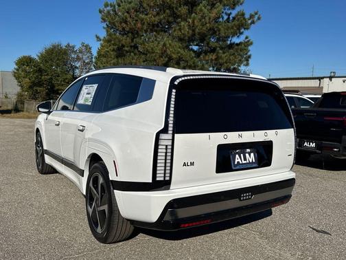 2026 Hyundai IONIQ 9 Performance Calligraphy