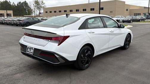 Serenity White Pearl 2026 Hyundai ELANTRA SEL Sport