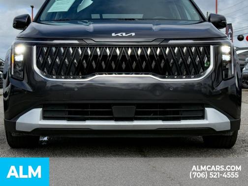 Metal 2025 Kia Carnival LXS