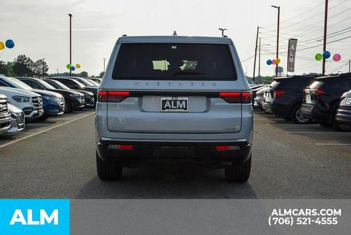 2022 Jeep Wagoneer Series III