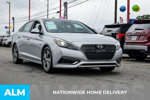 2016 Hyundai SONATA Hybrid Limited