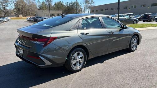 Amazon Gray 2026 Hyundai ELANTRA SE