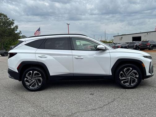 2025 Hyundai TUCSON Hybrid Limited