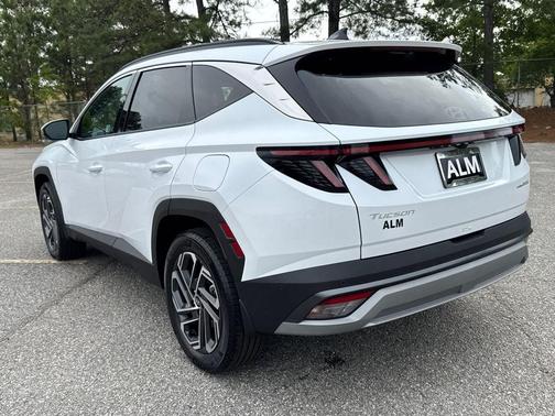 2025 Hyundai TUCSON Hybrid Limited