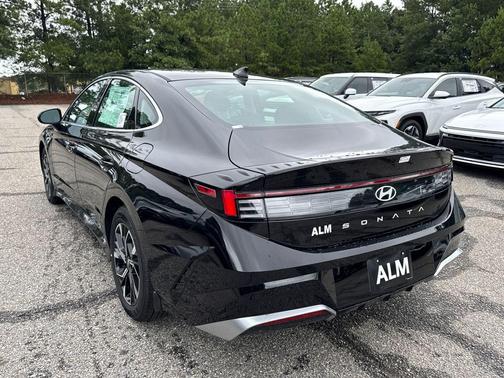 2025 Hyundai SONATA SEL
