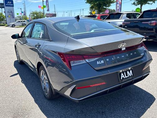 2025 Hyundai ELANTRA HEV Blue