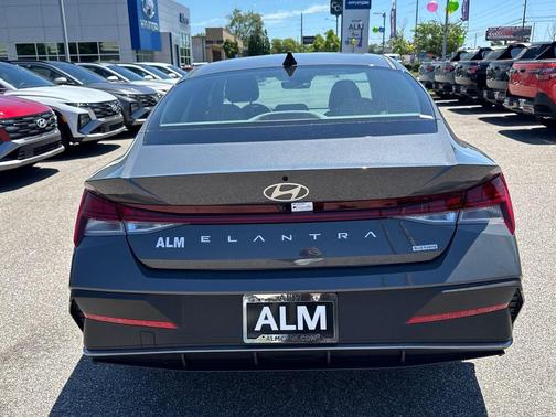 2025 Hyundai ELANTRA HEV Blue