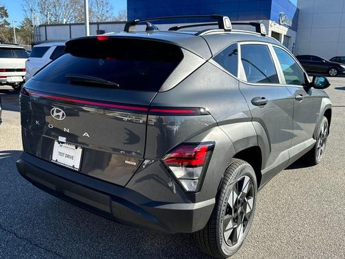2025 Hyundai KONA SEL Convenience