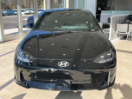 2025 Hyundai IONIQ 6 SE