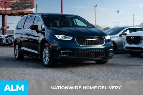 2023 Chrysler Pacifica Touring-L