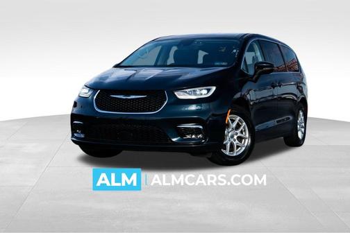 2023 Chrysler Pacifica Touring-L