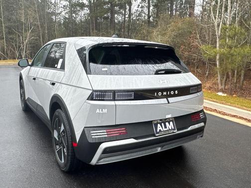 2026 Hyundai IONIQ 5 SEL