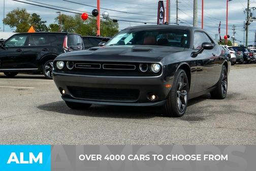 2018 Dodge Challenger SXT