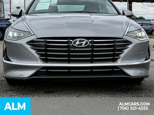 Silver 2023 Hyundai SONATA SE