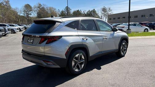 Shimmering Silver 2026 Hyundai TUCSON SEL