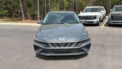 Gray 2026 Hyundai ELANTRA SE