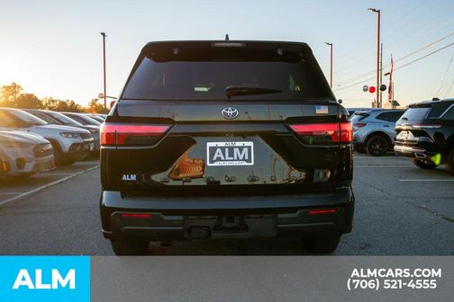 2024 Toyota Sequoia SR5