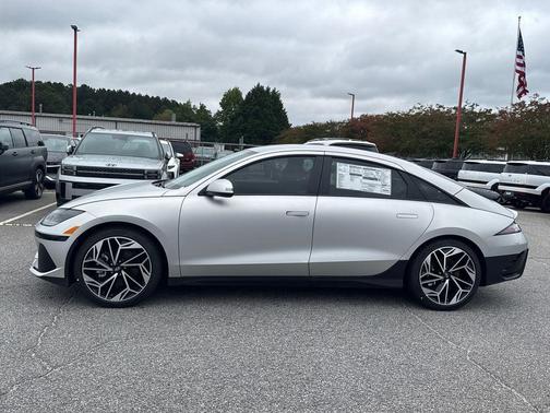 2025 Hyundai IONIQ 6 SEL