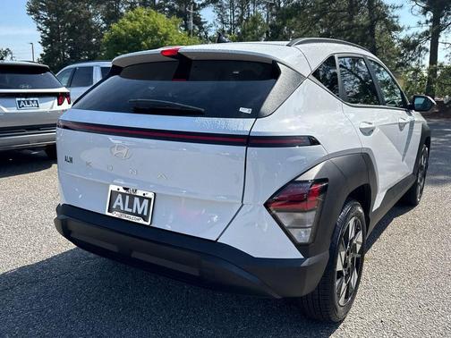2025 Hyundai KONA SEL Convenience