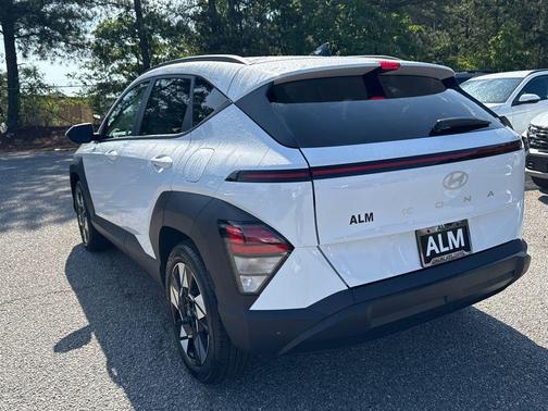2025 Hyundai KONA SEL Convenience