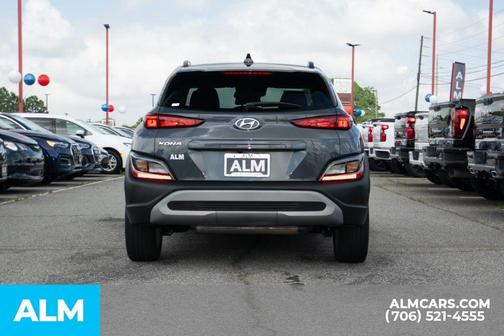 2023 Hyundai KONA SEL