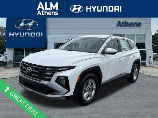 2026 Hyundai TUCSON SE