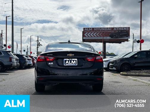 Mosaic Black Metallic 2024 Chevrolet Malibu LT