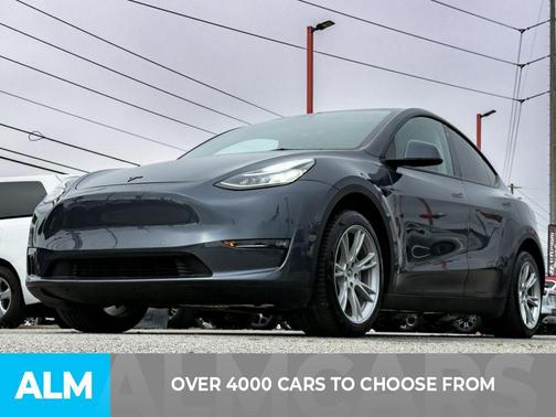 Gray 2023 Tesla Model Y Long Range