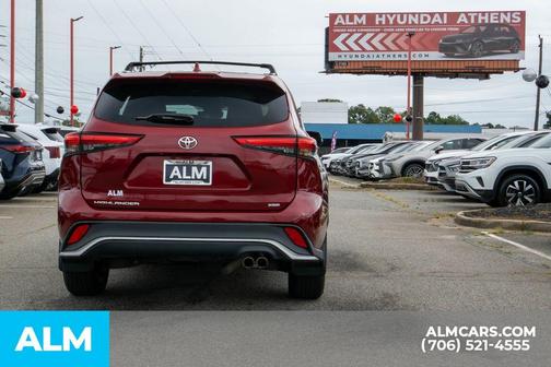 2023 Toyota Highlander XSE