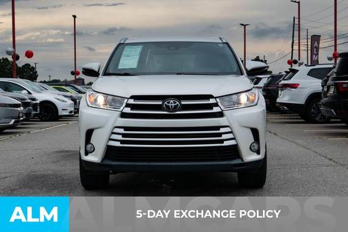 2019 Toyota Highlander SE
