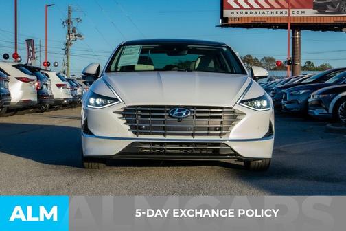 2023 Hyundai SONATA Hybrid Limited