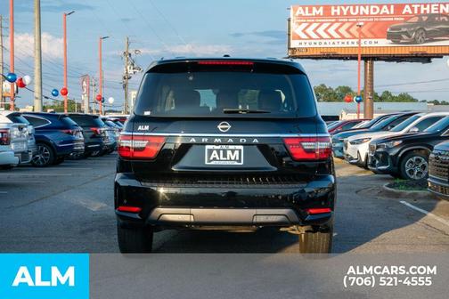 2023 Nissan Armada SV