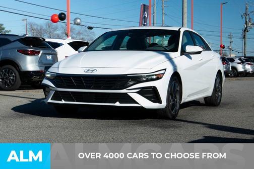 2025 Hyundai ELANTRA SEL Convenience