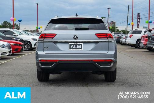 2023 Volkswagen Atlas Cross Sport 2.0T SE w/Technology