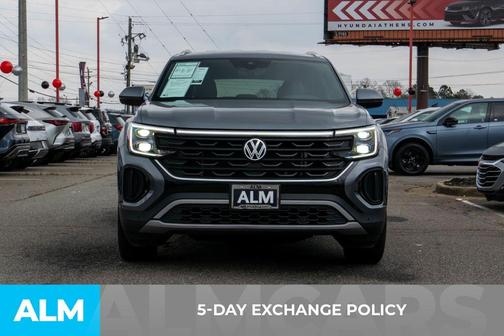 2024 Volkswagen Atlas Cross Sport 2.0T SE w/Technology