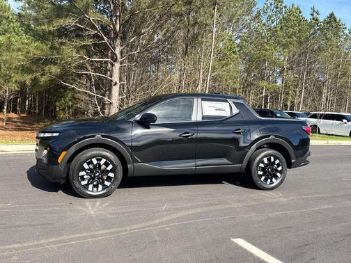 Phantom Black 2026 Hyundai SANTA CRUZ SE