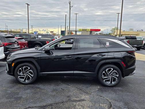 Ash Black 2026 Hyundai TUCSON Hybrid Limited