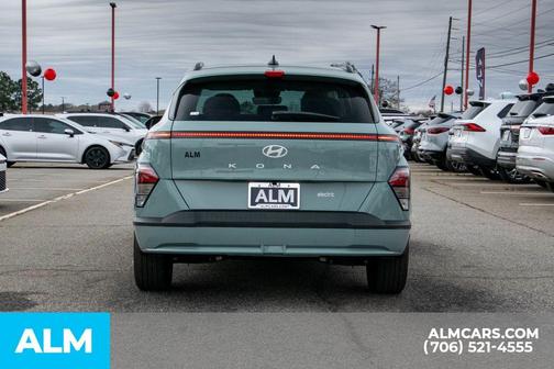 2025 Hyundai KONA EV SEL