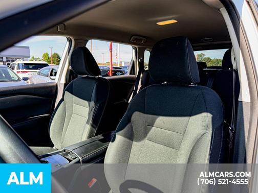Glacier White 2024 Nissan Rogue S