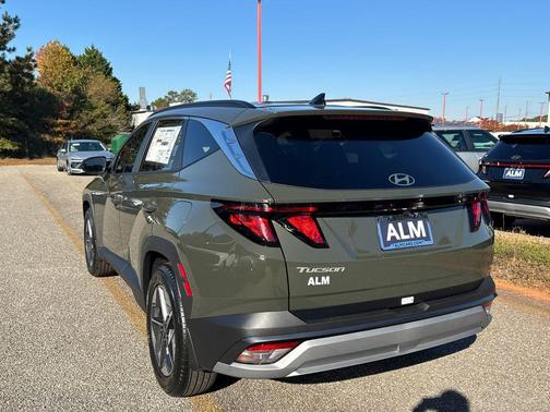 2026 Hyundai TUCSON SEL