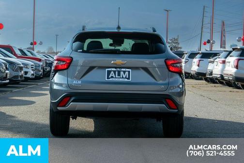 2024 Chevrolet Trax LT