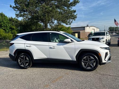 2025 Hyundai TUCSON SEL Convenience