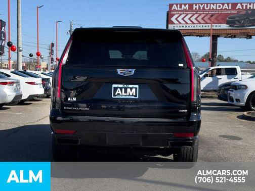 2024 Cadillac Escalade Sport