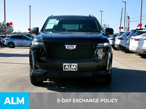 2024 Cadillac Escalade Sport