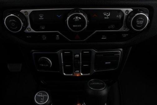 2025 Jeep Gladiator Nighthawk