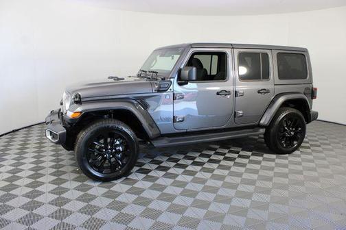 Granite Crystal Metallic Clearcoat 2025 Jeep Wrangler 4xe Sahara