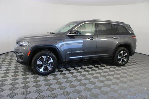 2023 Jeep Grand Cherokee 4xe Base