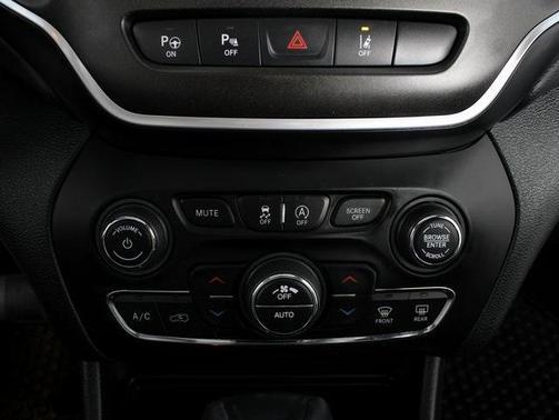 2021 Jeep Cherokee Trailhawk
