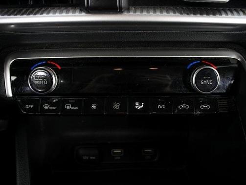 2021 Kia K5 LX
